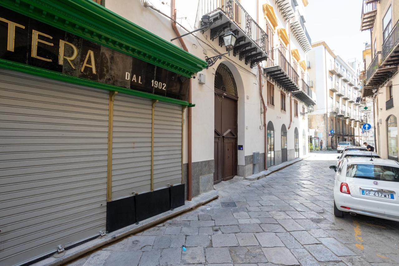 Palermo Blu - Palazzo del Buon Pastore Esterno foto