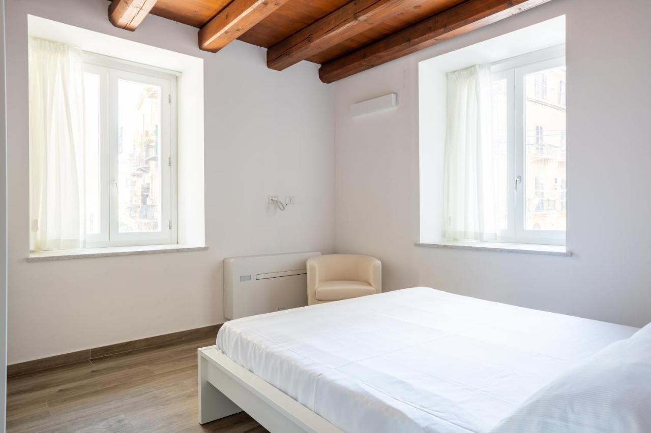 Palermo Blu - Palazzo del Buon Pastore Esterno foto